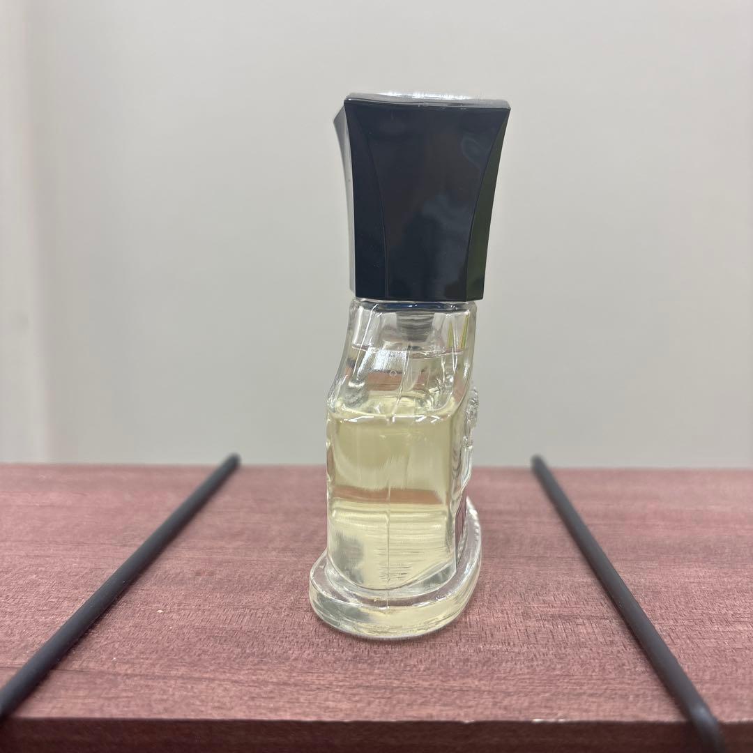 クリード アバントゥス オードパルファム 30ml 香水 AVENTUS