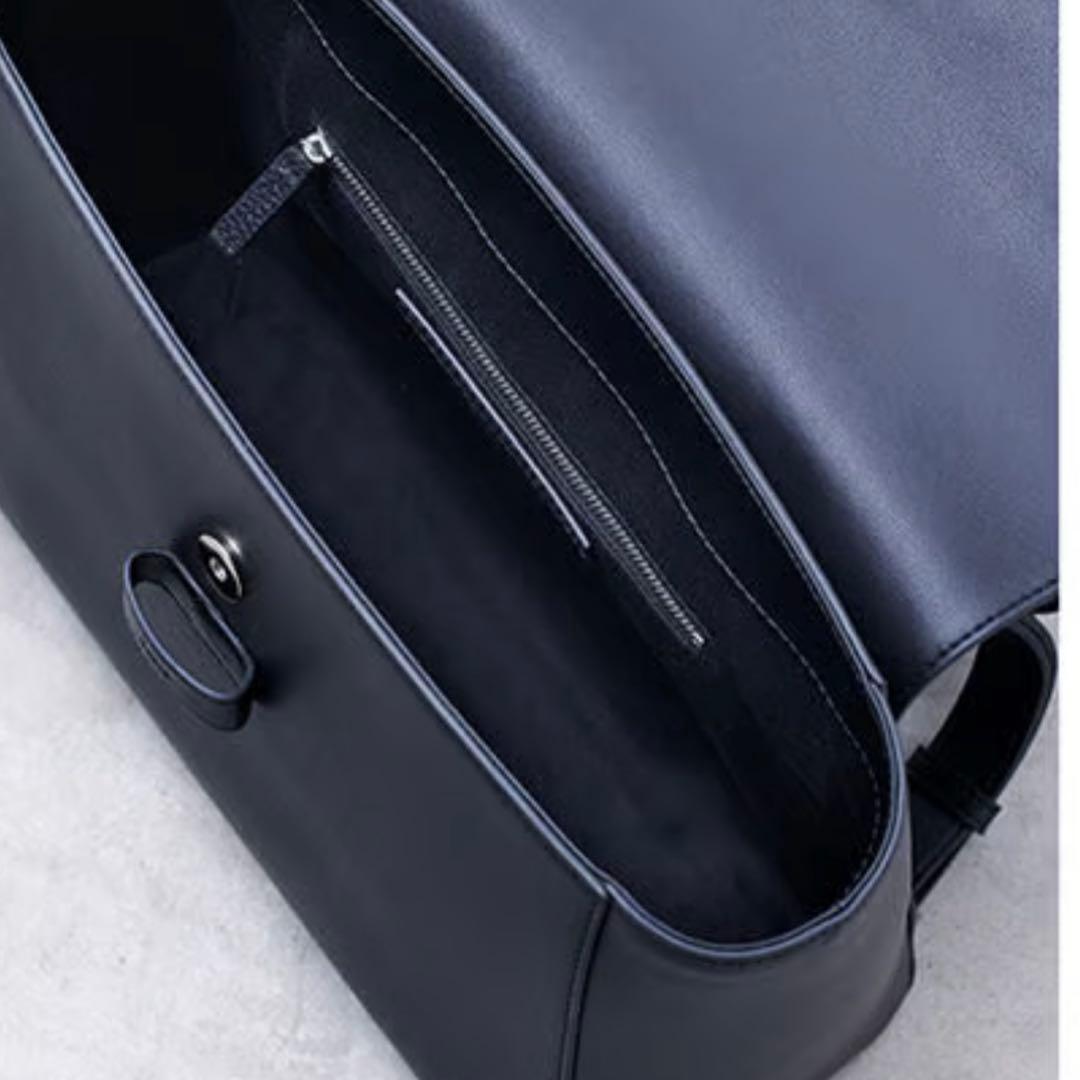 VASIC×ミモレ別注4WAYバッグ