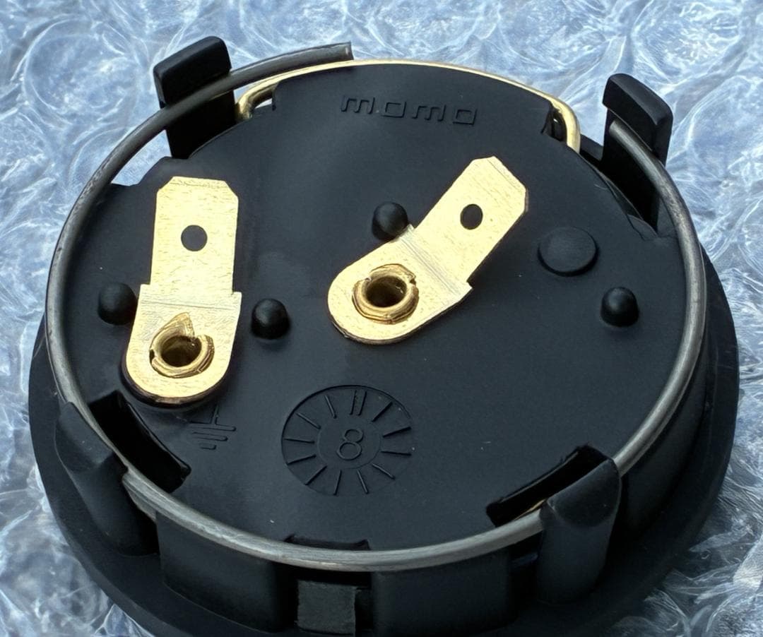 ★最終販売価格★MOMOステアリング35㎝レザーブラックMOMO60周年記念