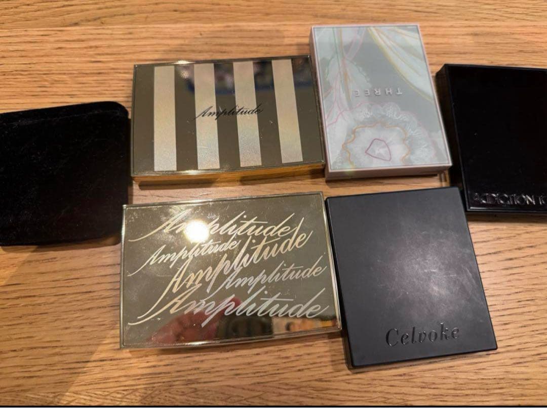 年末値下げSUQQU等アイシャドウ全部まとめて＊必ずコメントお願いします＊