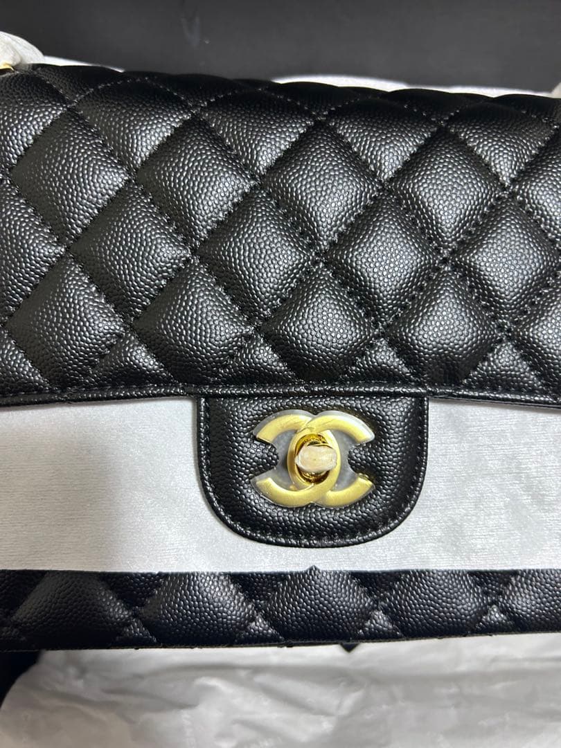 CHANEL マトラッセ　ショルダーバッグ