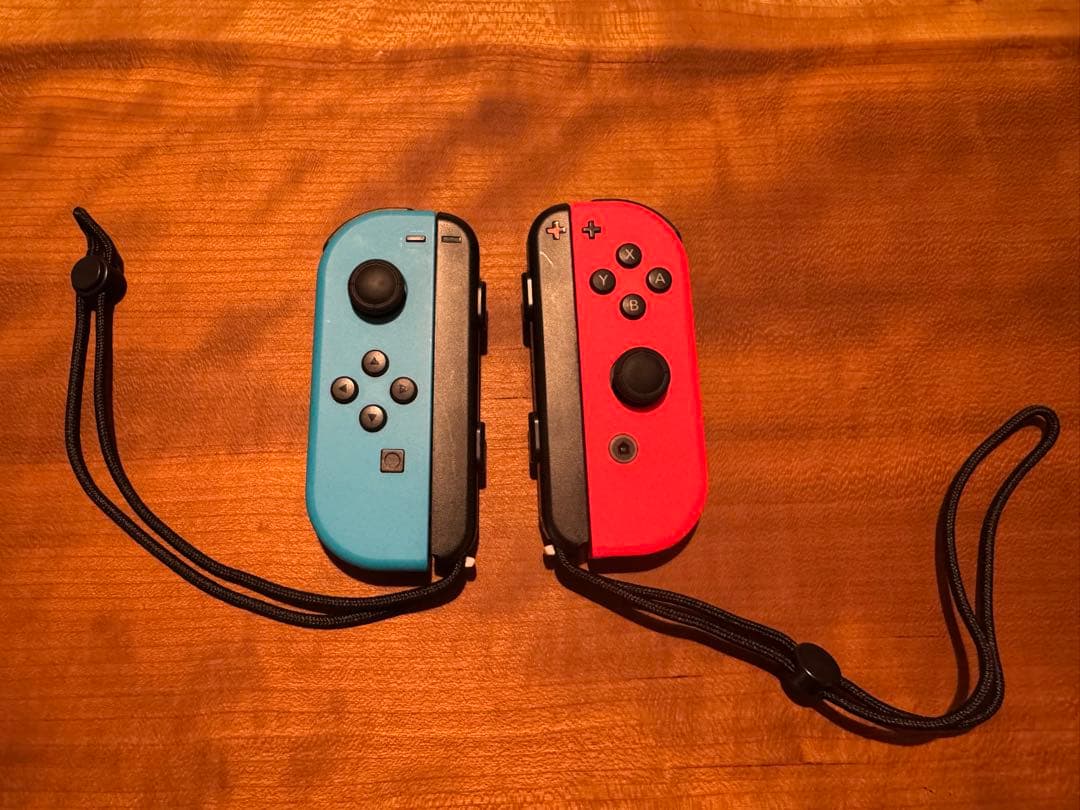 Nintendo Switch 本体 - 128GB SD付きです！