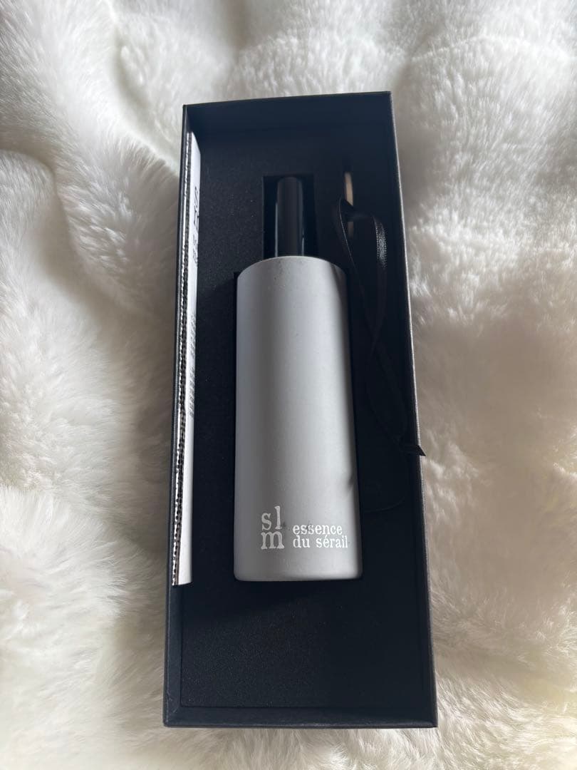 スルマントー エッセンス ドゥ セライユ 香水 箱・付属品付