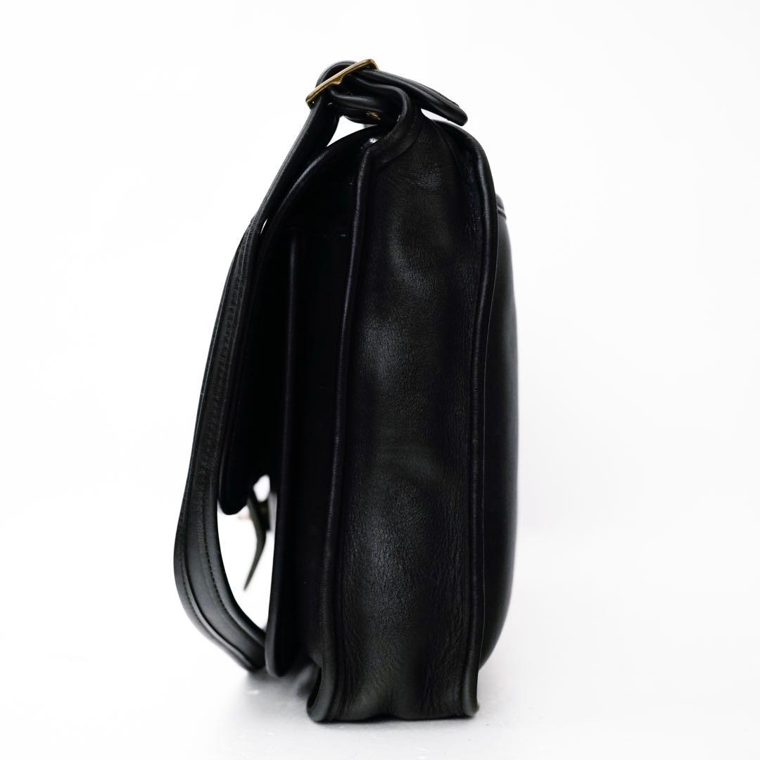 バッグ COACH Vintage Leather Black Shoulder Bag