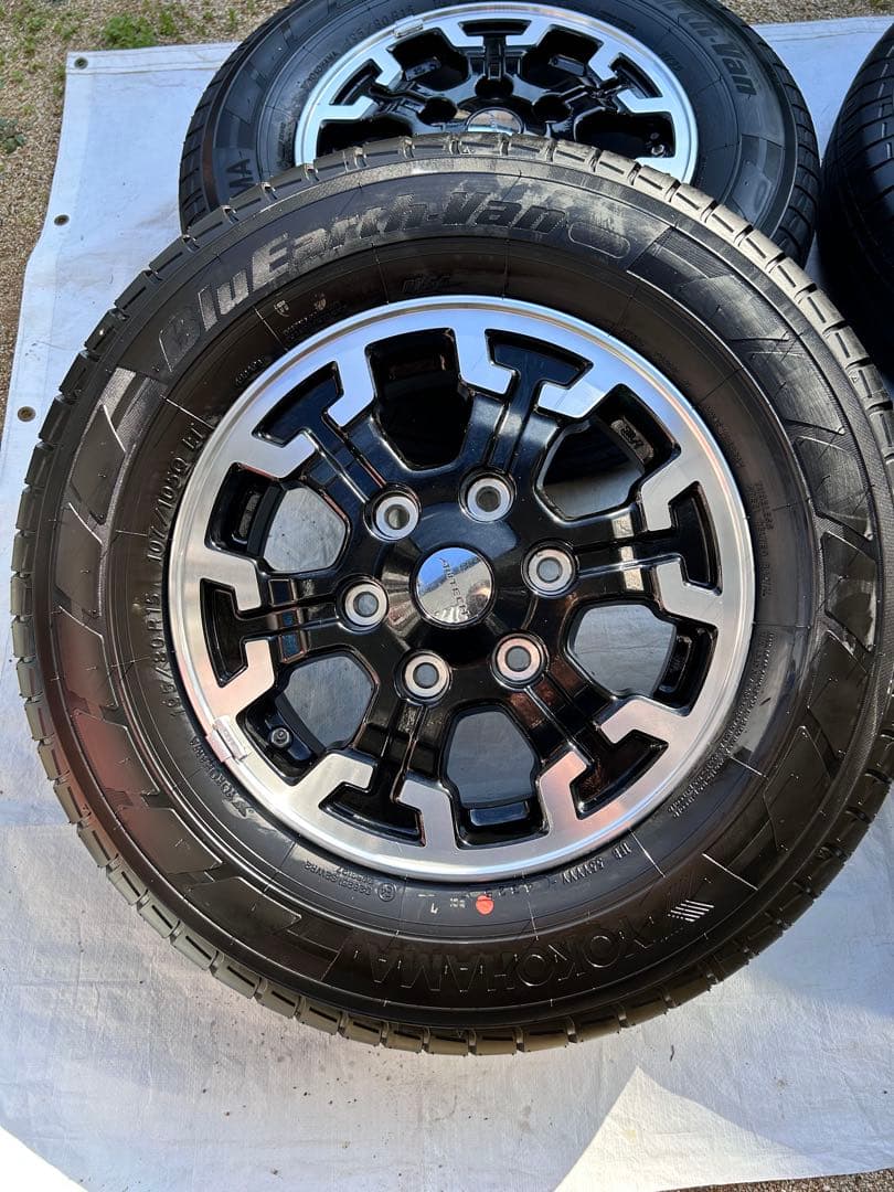 日産キャラバン 15インチ ホイールセット ブラック/シルバー