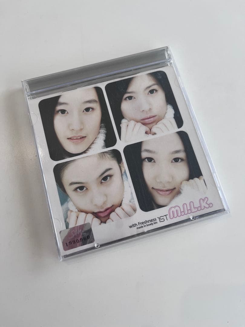 K-POP・アジア m.i.l.k. 1st Album with Freshness