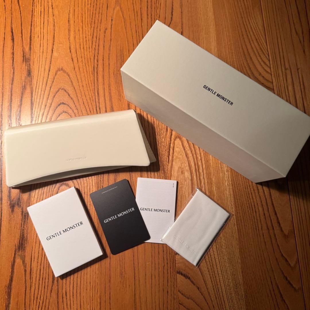 GENTLE MONSTER ジェントルモンスター ROCOCO