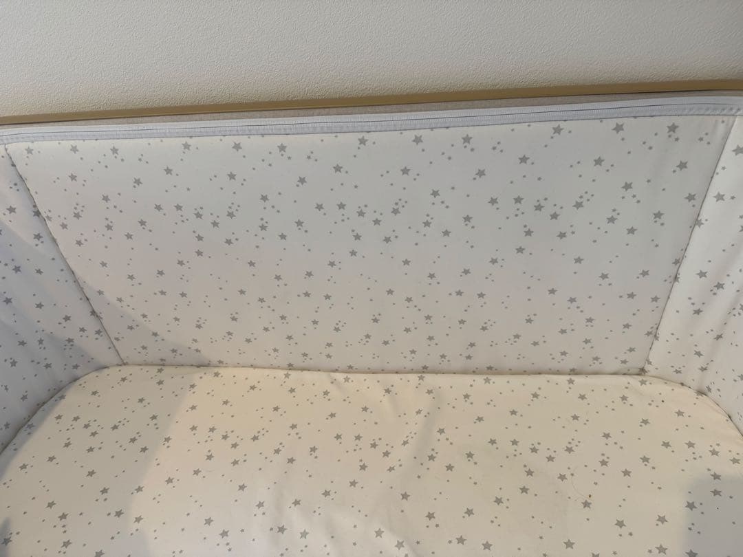 2024年版　HZDMJベージュ　ベビーベッド