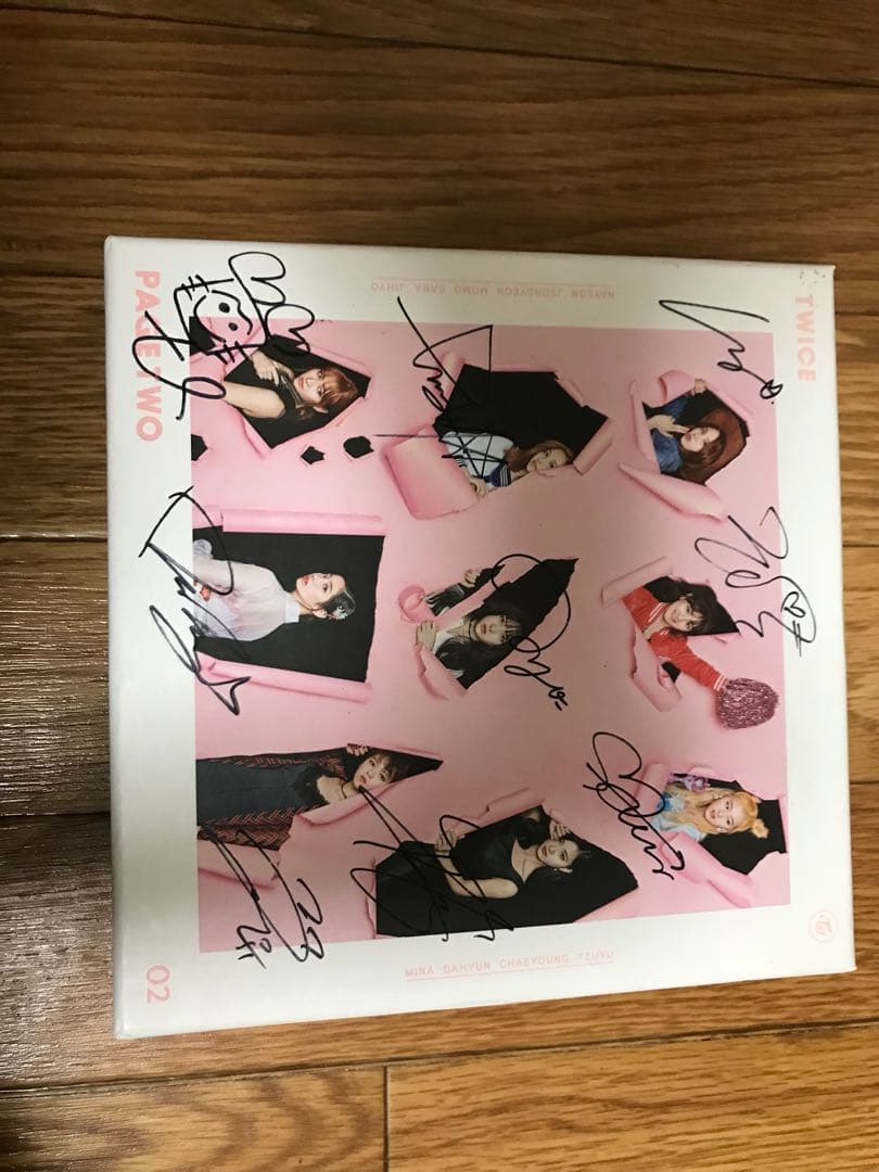 TWICE直筆サイン