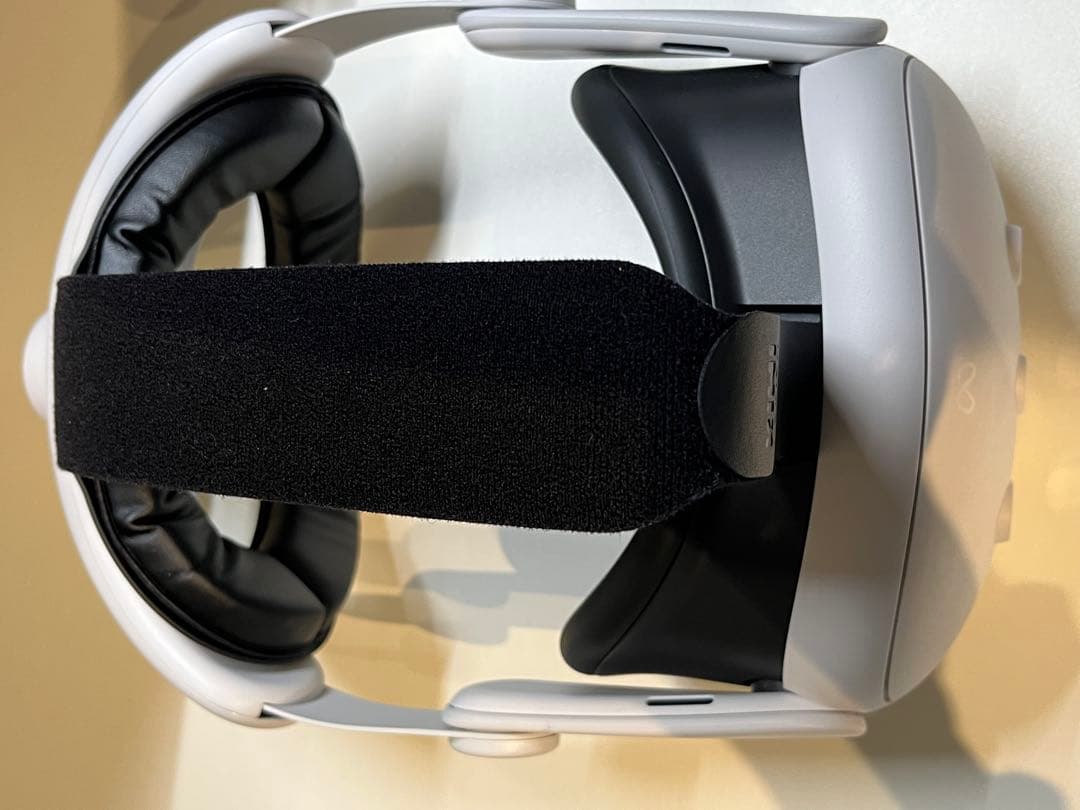  quest3保証書付　動作確認済　本体＋アクセサリー3点