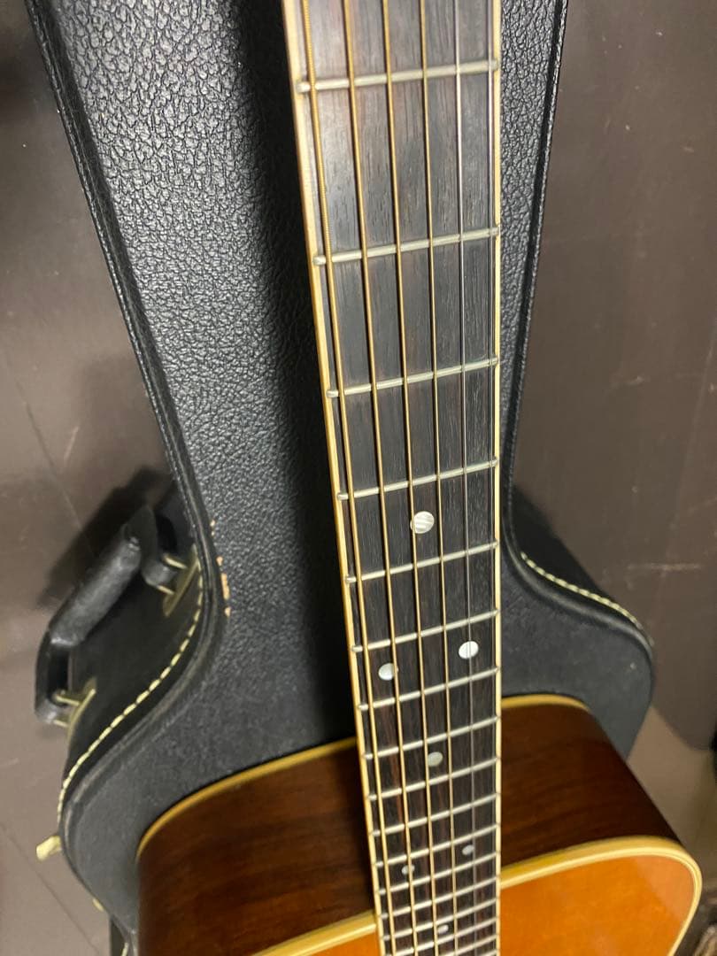 アコースティックギター　martin