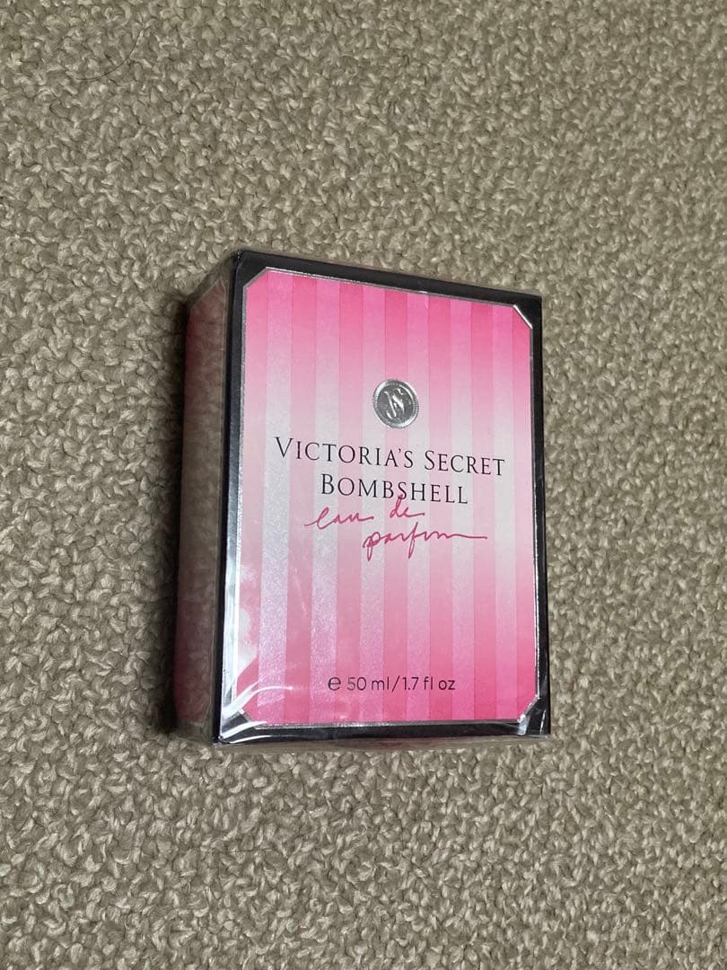 Victoria's Secret Bombshell 香水 50ml 【新品】