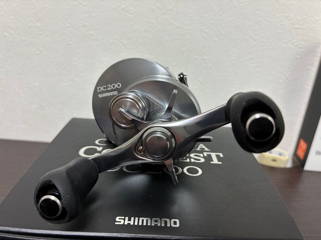ゴキブリ　シマノ カルカッタコンクエスト DC200