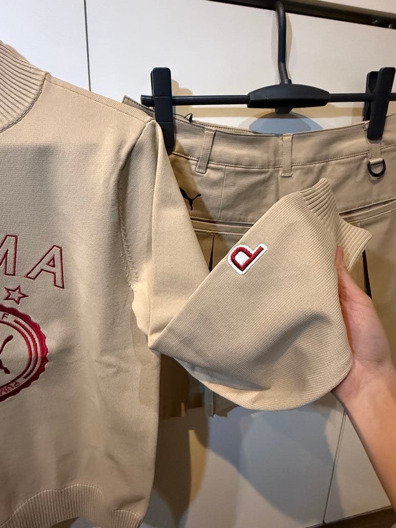 お値下げ　新品　PUMA ベージュセット　S