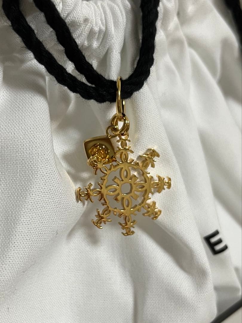 CHANEL LA CRÈME MAINS ハンドクリーム 50ml