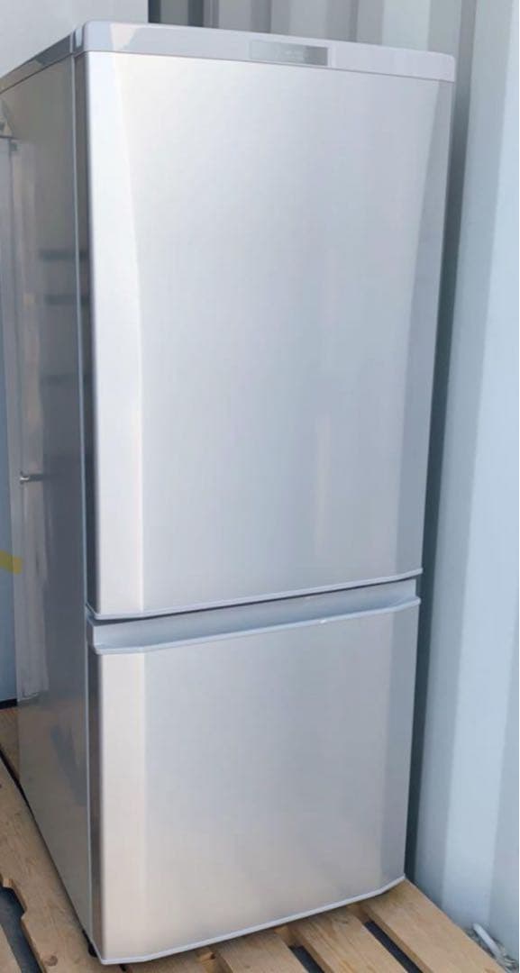 三菱　冷蔵庫　　146L シルバー　　送料込み