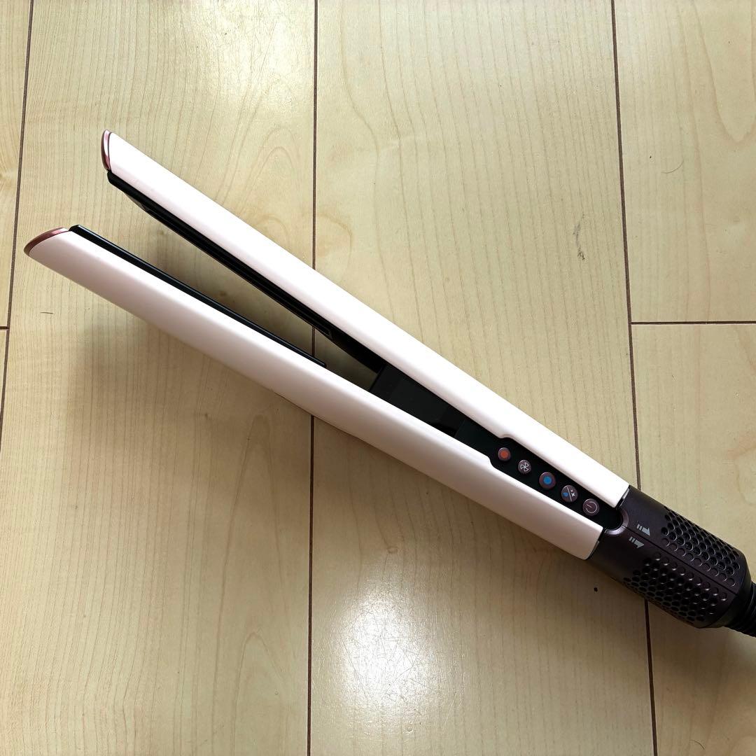 ゆか Dyson Airstrait HT01 ヘアストレイトナー ピンク