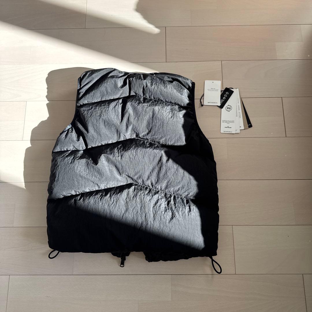 STONE  リバーシブル ダウンベスト