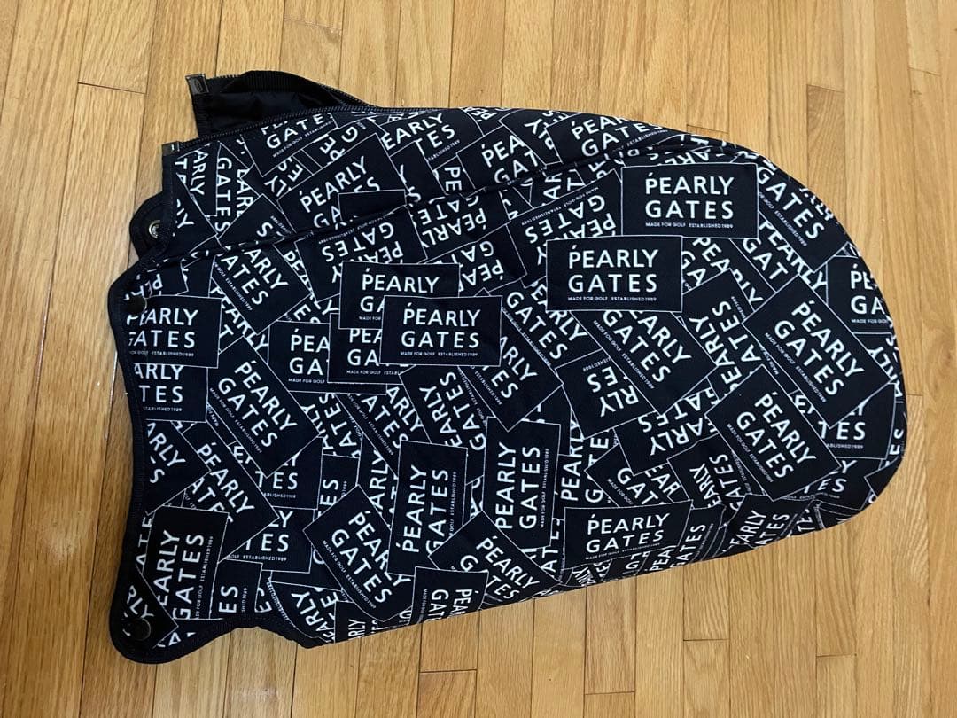 PEARLY GATES ステッカー柄フード未使用　ネイビー