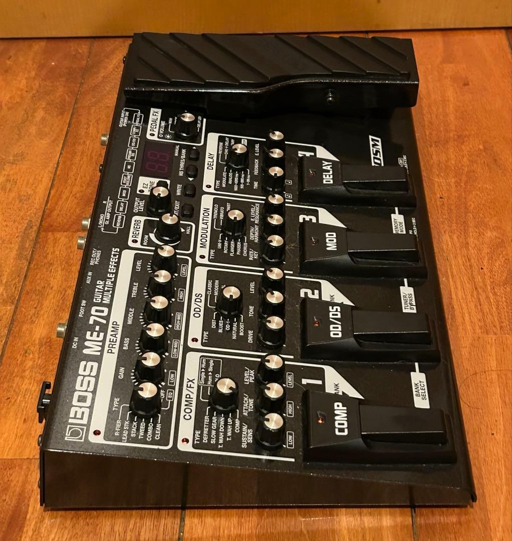 美品☆BOSS ME-70 マルチエフェクター 動作良好　フォロー割あり！