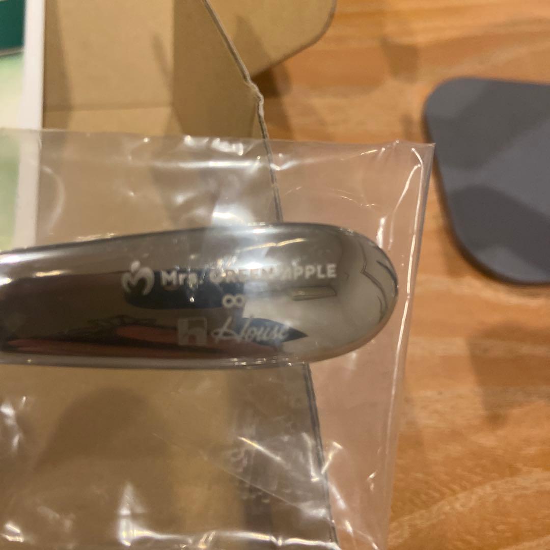 ゆ*き様 ミセスグリーンアップルロゴ入り　カレースプーンセット