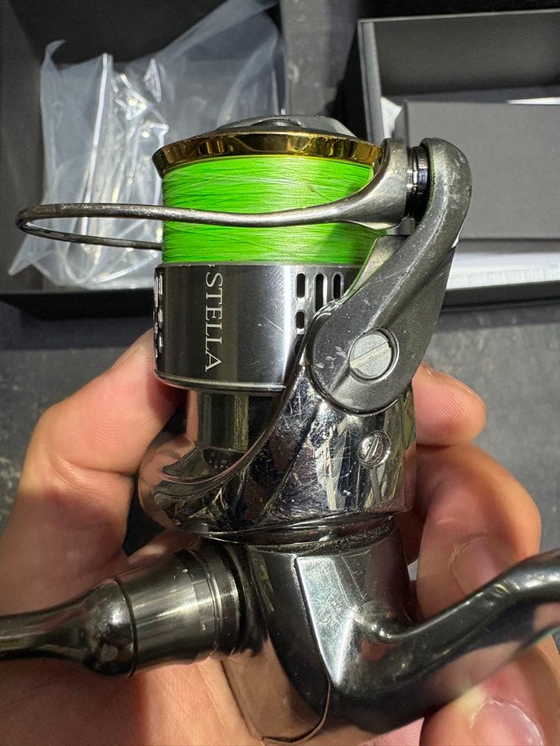 18STELLA C2000SHG スピニングリール