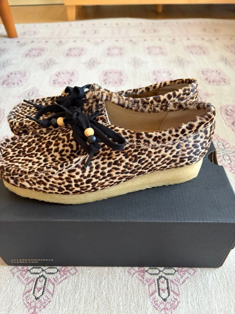 CLARKS/クラークス wallabee leopard framework