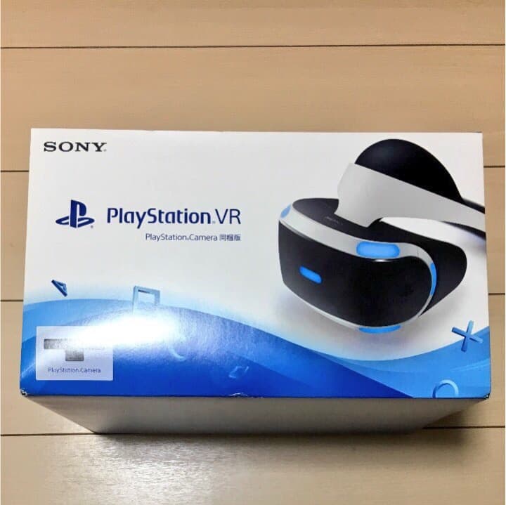 PSVRカメラ同梱版 新品 残り約８ヶ月の保証書付き⭐︎