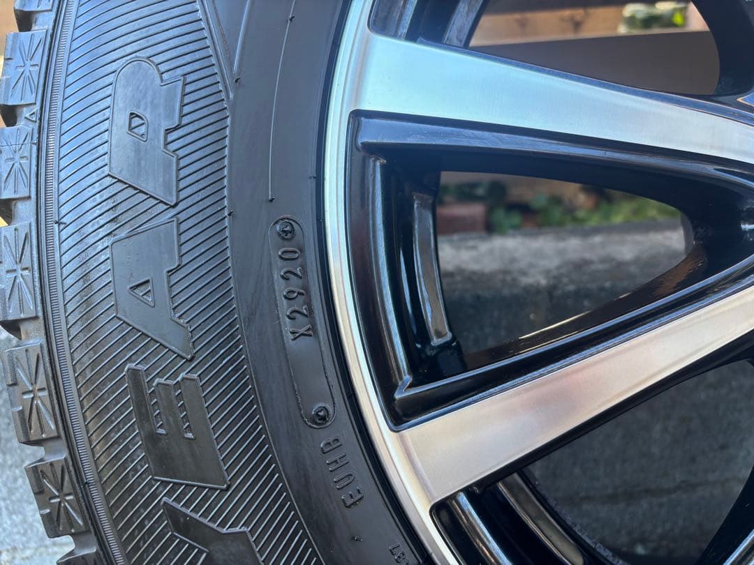 スタッドレスタイヤ16インチ ホイール4本セット