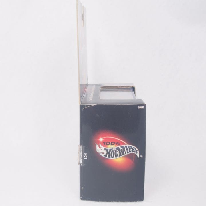 100% ホットウィール 1957 CHEVY NOMAD サイン入り