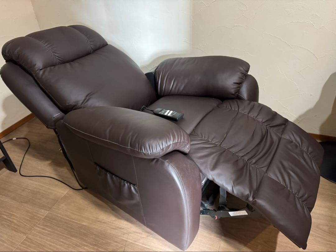 電動ラウンジチェア SHIFFON（シフォン）ダークブラウン神奈川県湘南地区