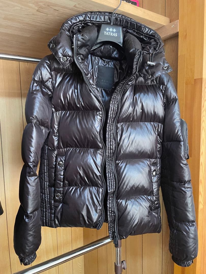 TATRAS タトラス　黒 ダウンジャケット フード付き　サイズ01