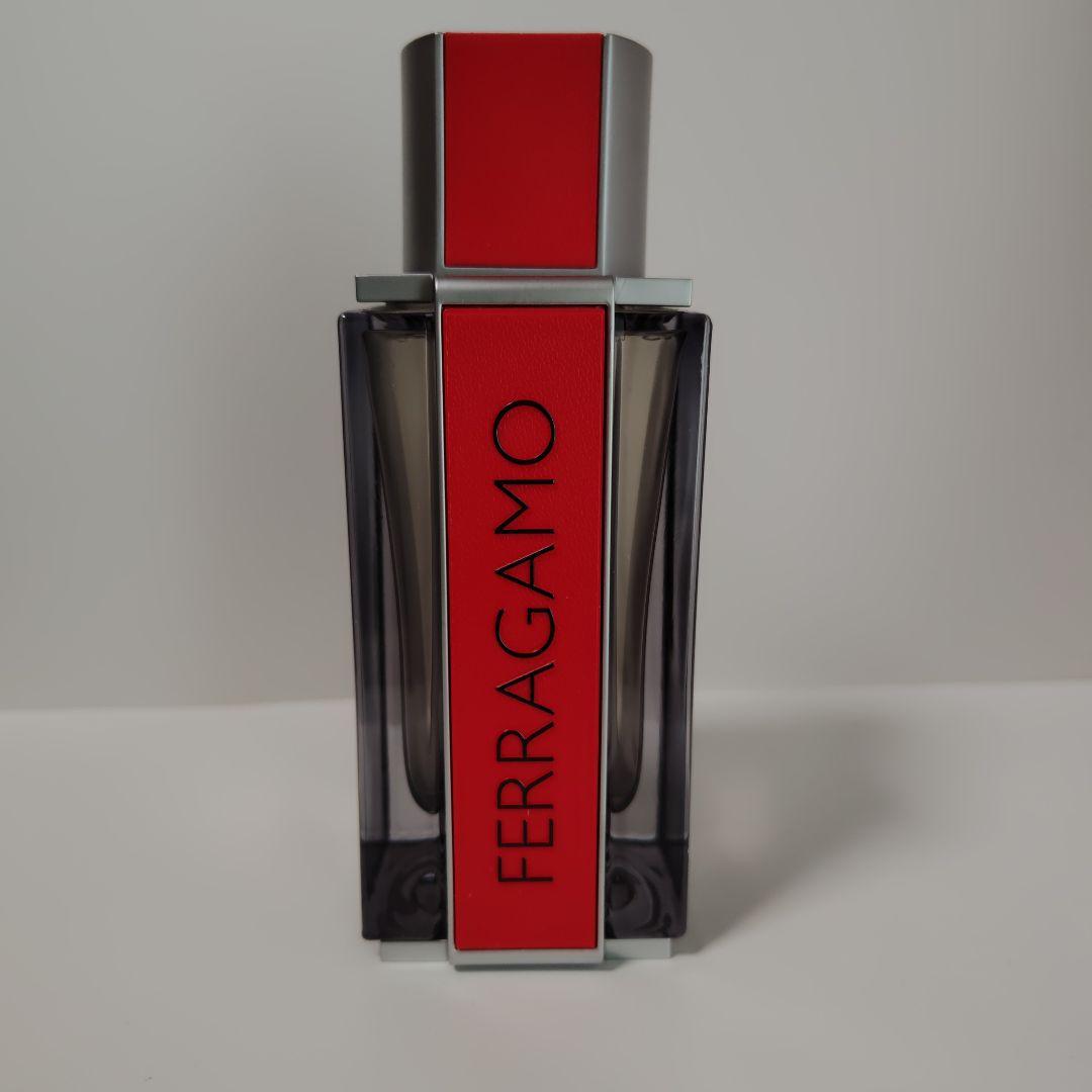 FERRAGAMO レッドレザー　100ml 香水　新品