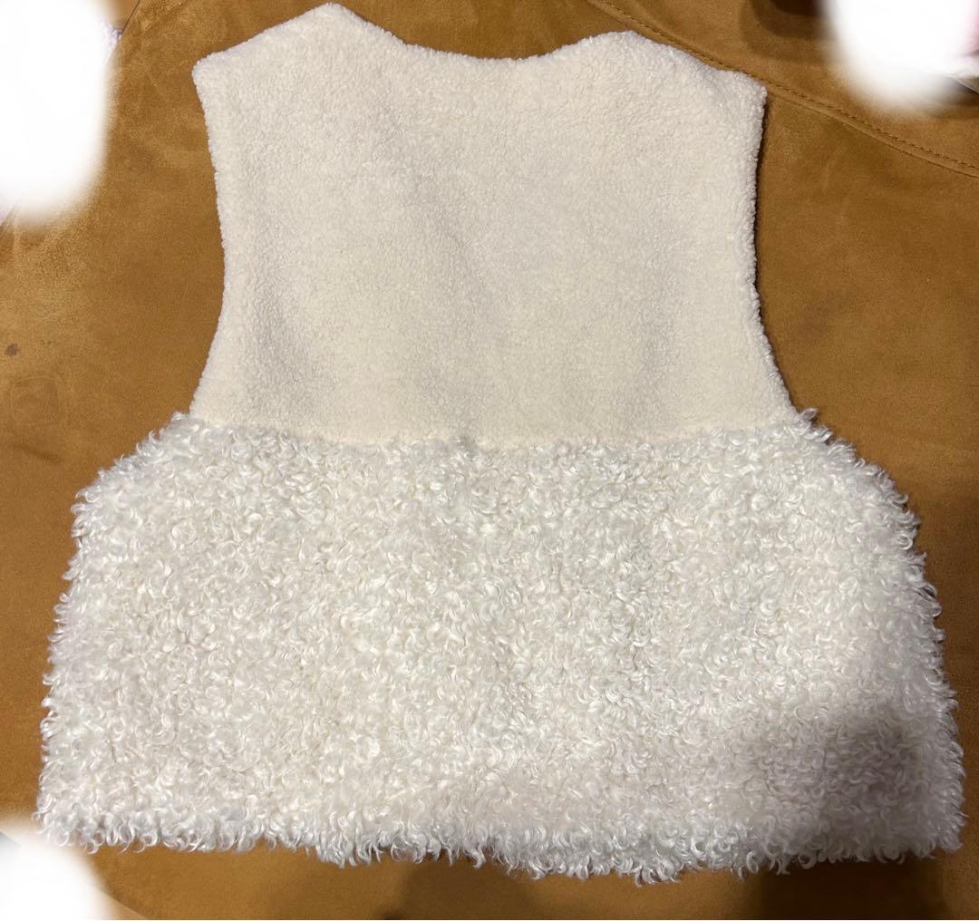 【新品未使用品】パシオーネ PASSIONE ボア ベスト 38 アイボリー