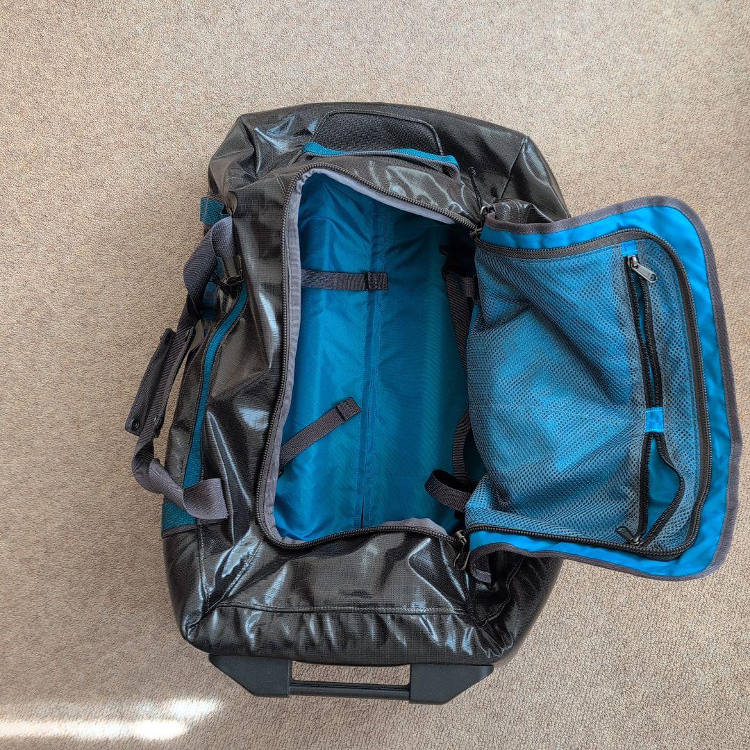 patagonia トラベル キャリーバック 黒/青