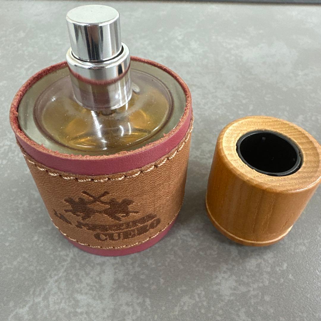 ラ・マルティナ クエロ ムヘール オードトワレ