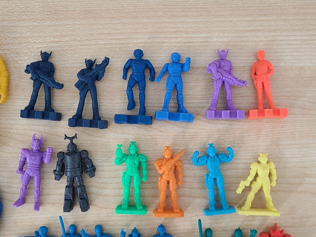 【中古】戦隊ヒーローフィギュア 47体セット 消しゴム ソフビ