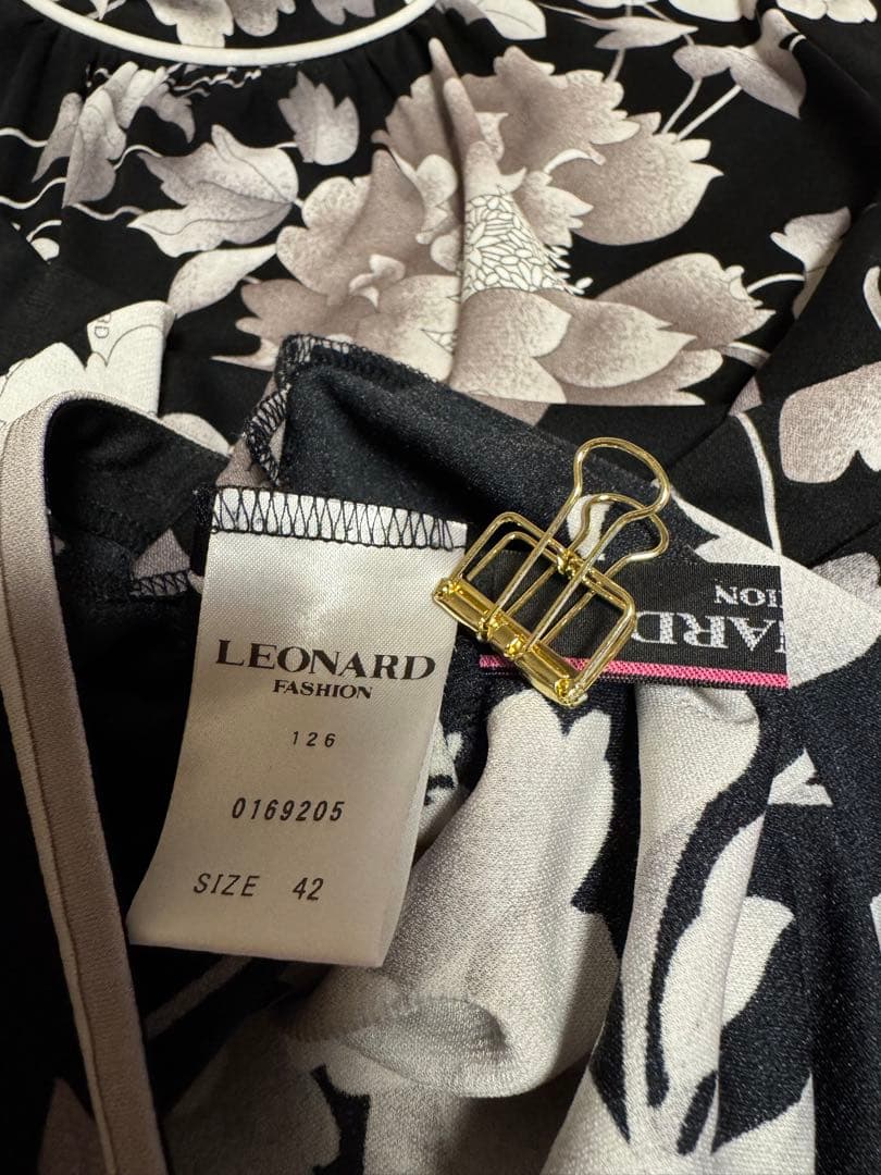 近年未使用に近い❤️42❤️美し過ぎるプリントのチュニック