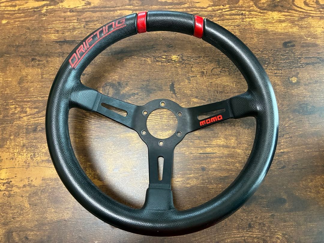 momo ドリフティング