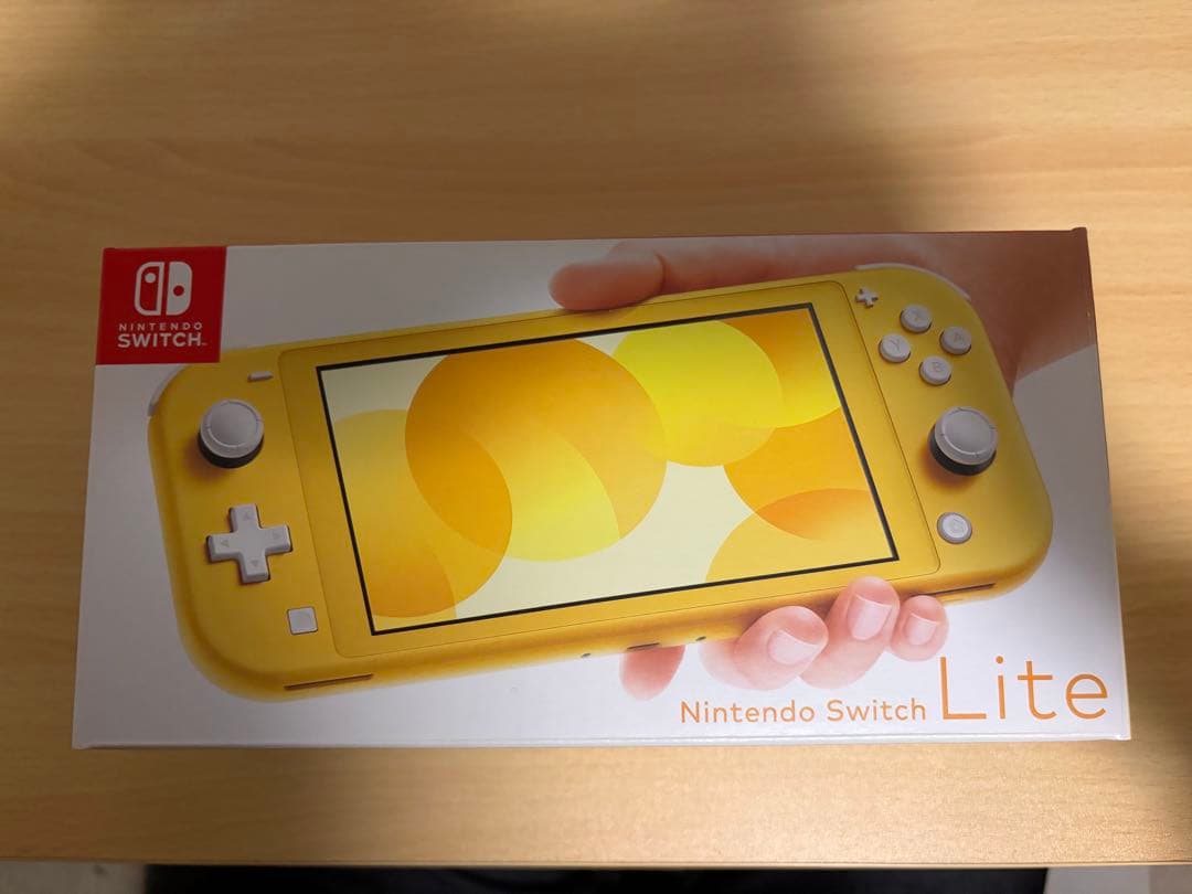 中古　Nintendo Switch Lite イエロー