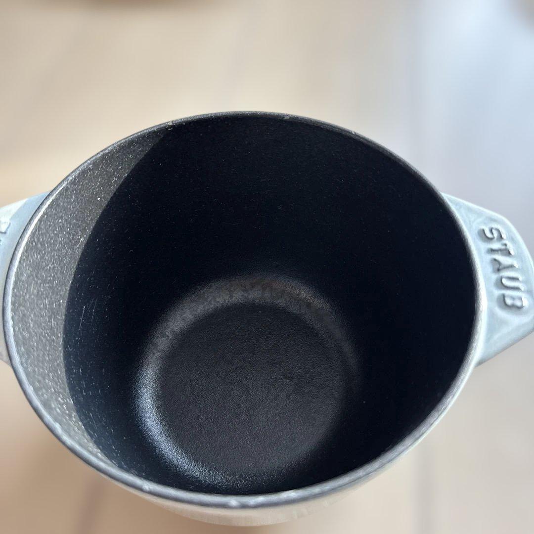 新品　ストウブ　ラ ココット デ ゴハン Mサイズ　白