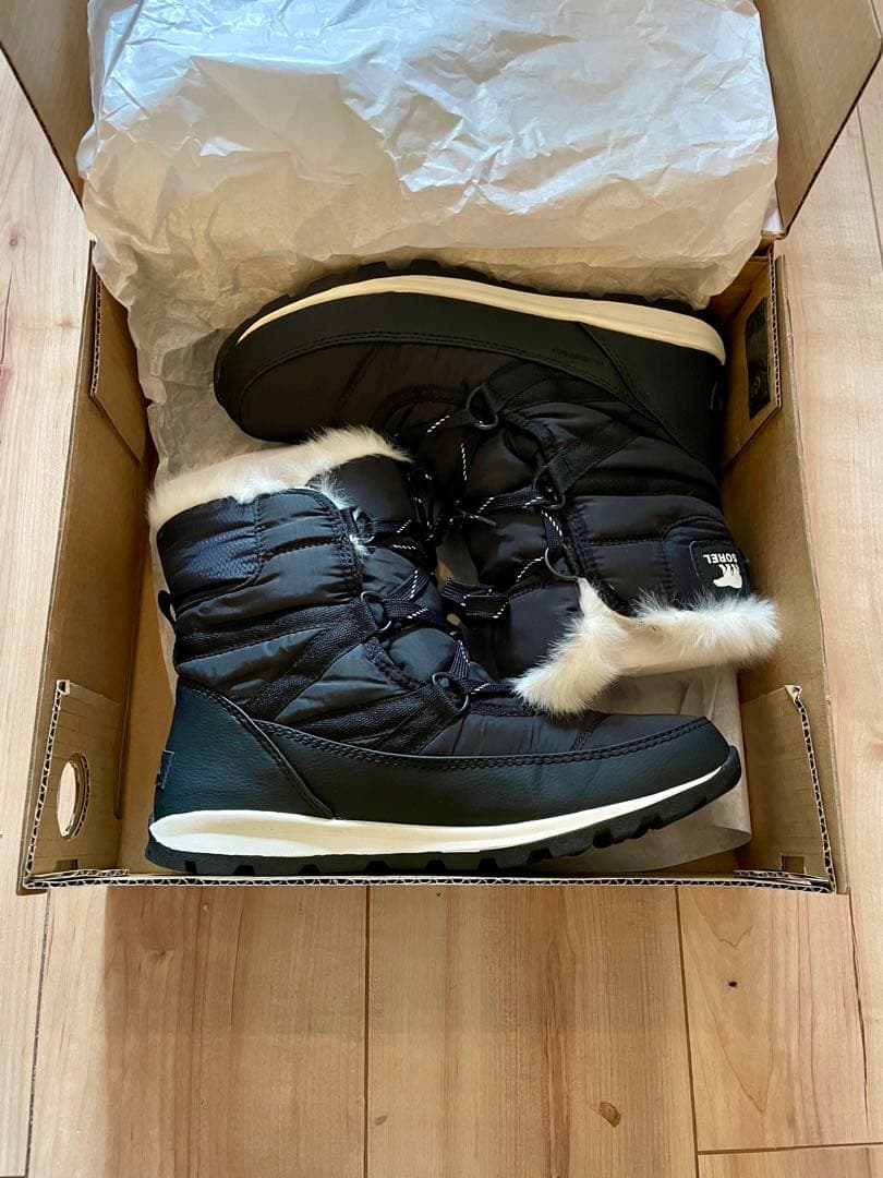 超美品⭐︎SOREL ブラック スノーブーツ　ウィットニーショートレース24cm