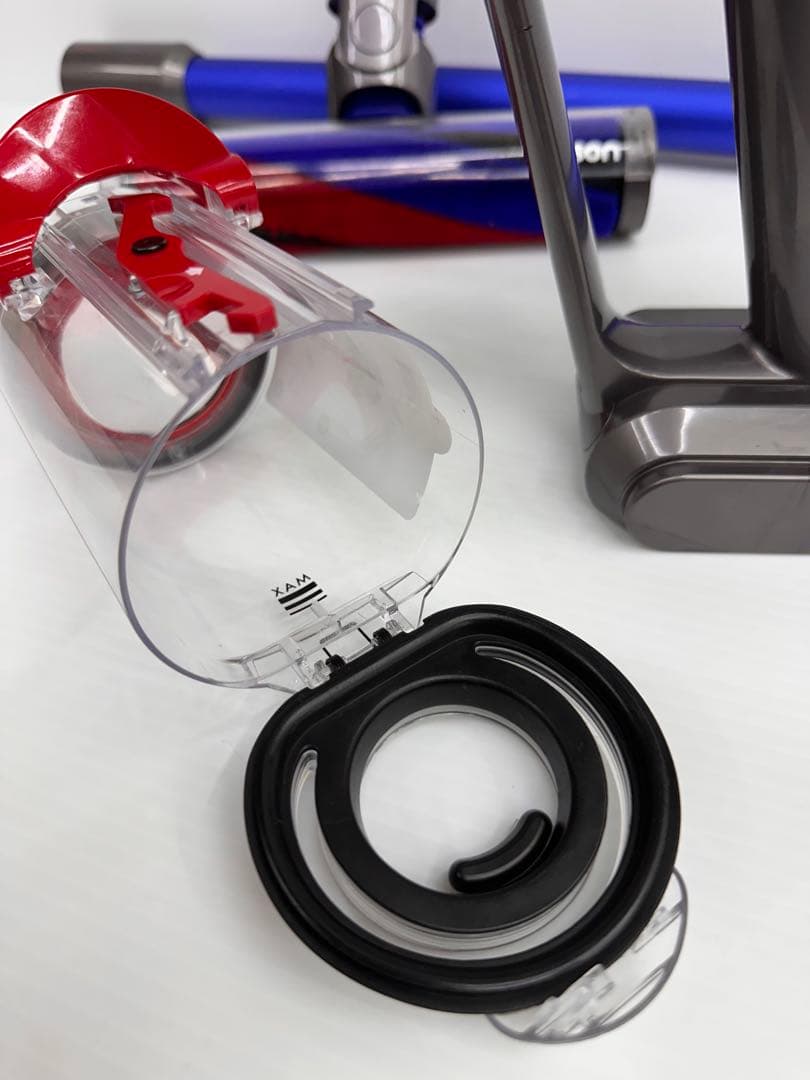 綺麗　美品　ダイソン掃除機　SV21 本体　ヘッド　パイプ　純正バッテリー付き