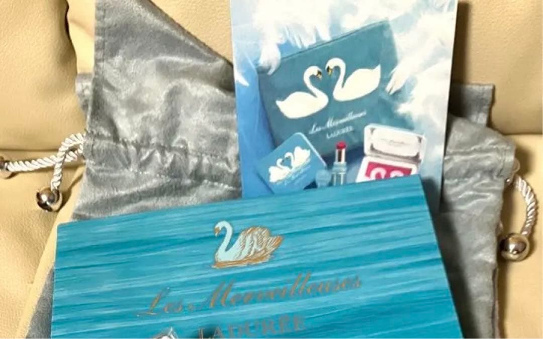 ラデュレ★クリスマスコフレ