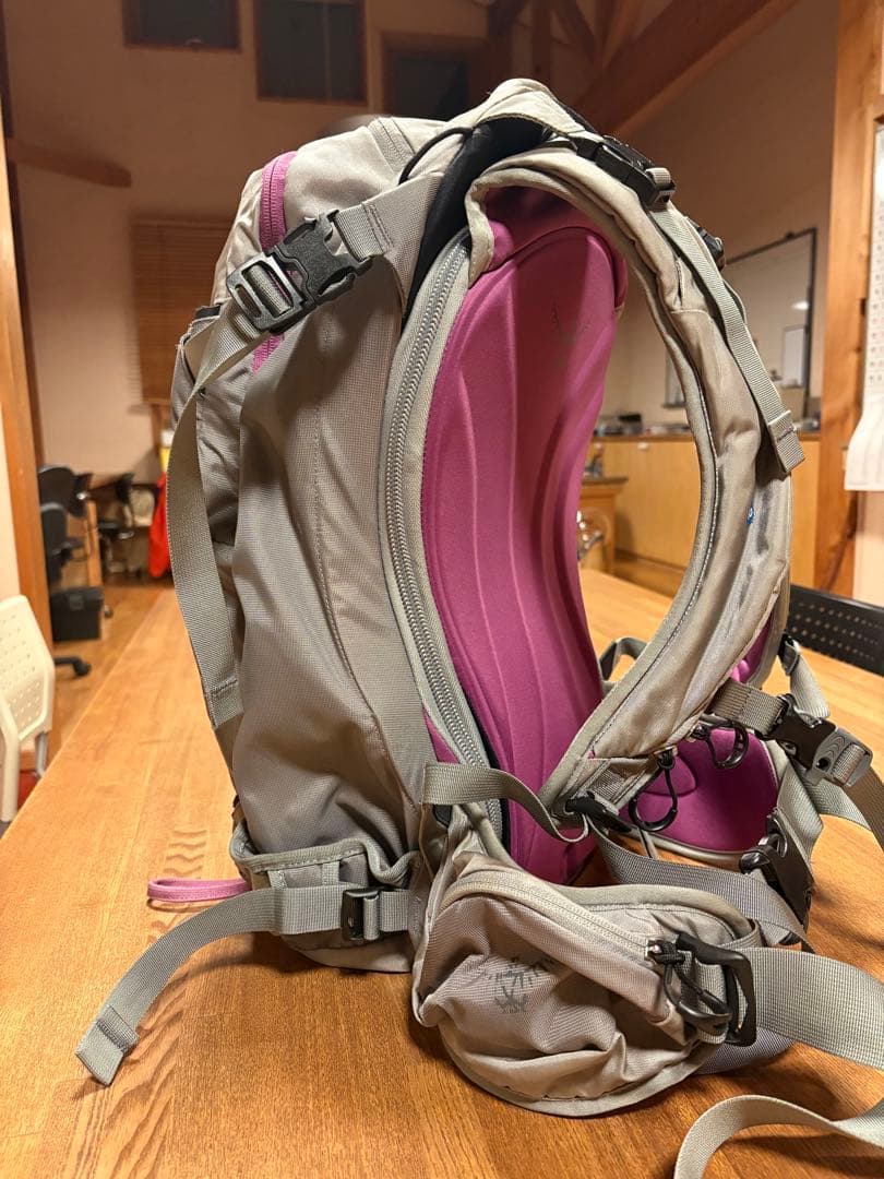 Osprey Krestaクレスタ30スノーボード用バック/バックカントリー