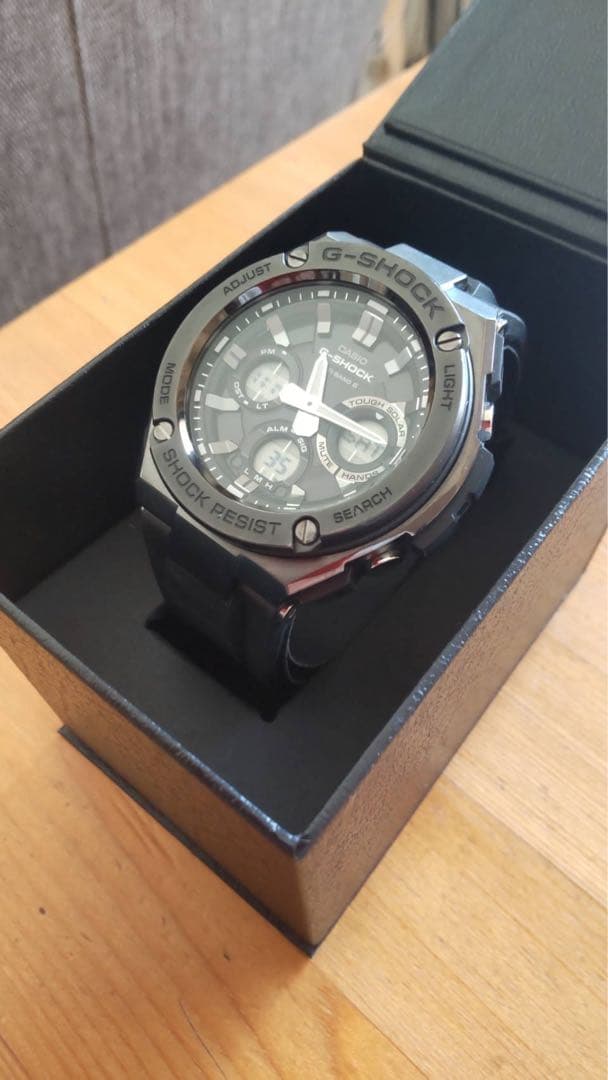 姫鶴一文字　G-SHOCK 腕時計　GST-W110MS