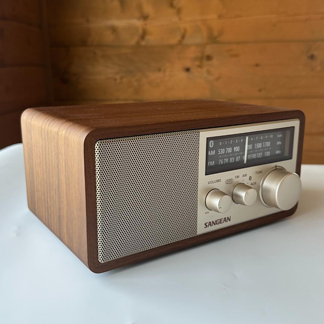 【AM/FMラジオ】SANGEAN WR-302 ウッドキャビネットスピーカー