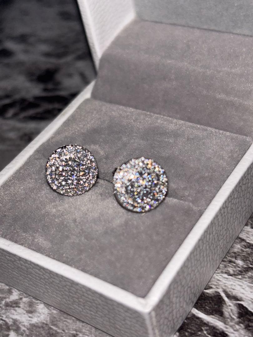 モアサナイト 10mm 丸型 両耳ピアス イヤリング