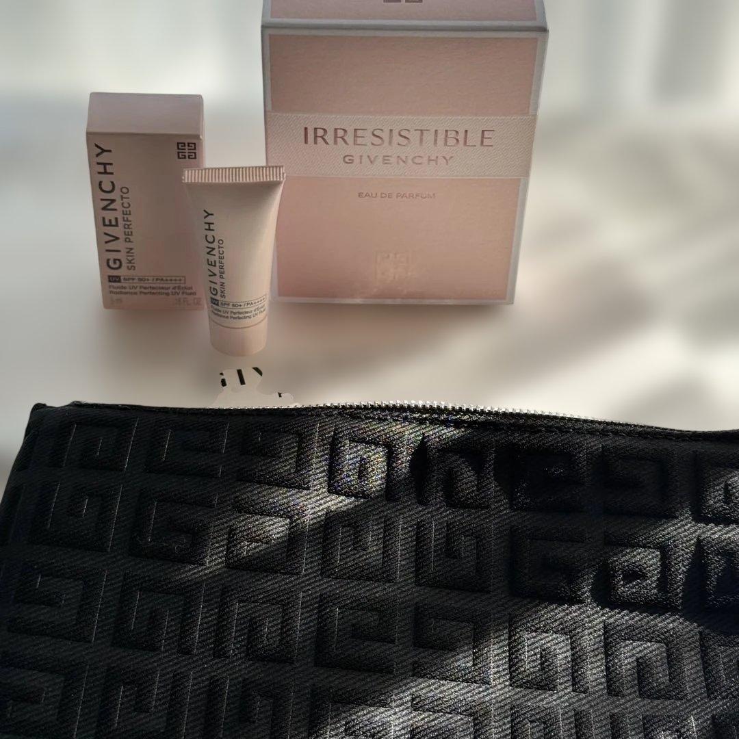 新品 GIVENCHY イレジスティブル オードパルファム 乳液 ポーチ付き