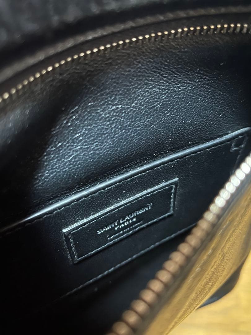 Saint Laurent サンローラン レザーショルダーバッグ　黒